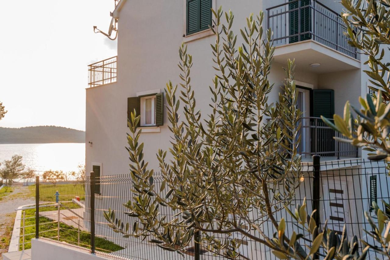 Bijaka Villas&Apartments Milna  Ngoại thất bức ảnh